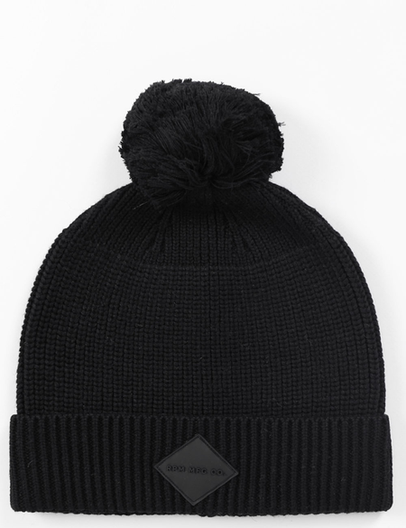 POM POM BEANIE