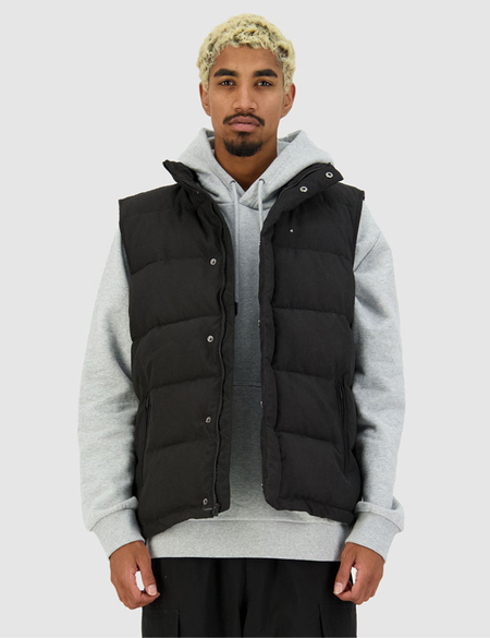 CLASSIC DOWN VEST