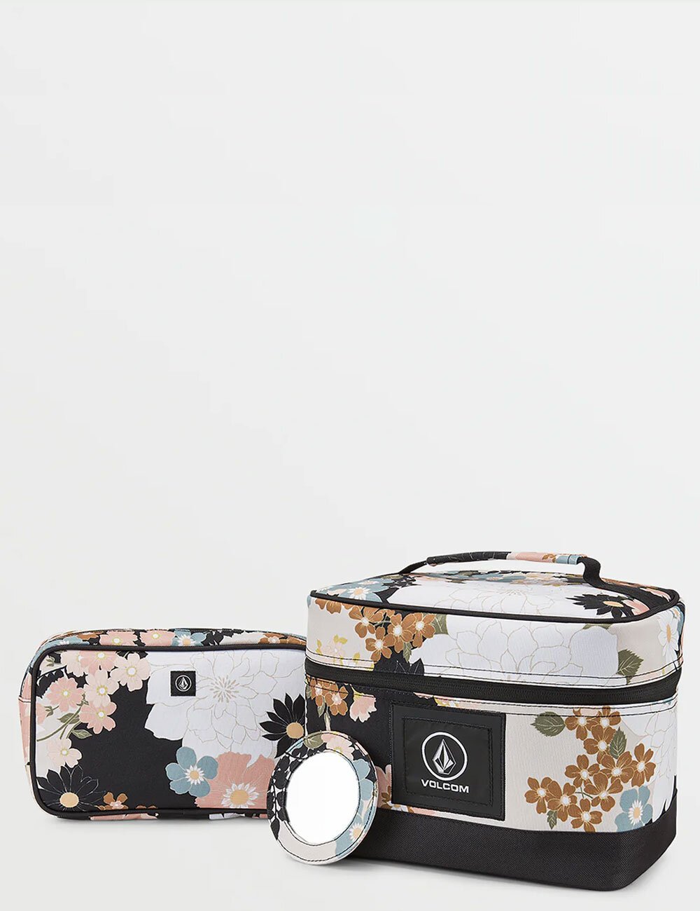 Volcom best sale toiletry bag