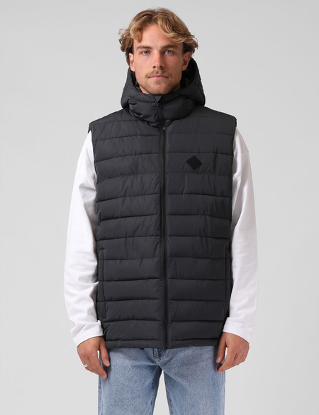 HOODED HIKE VEST